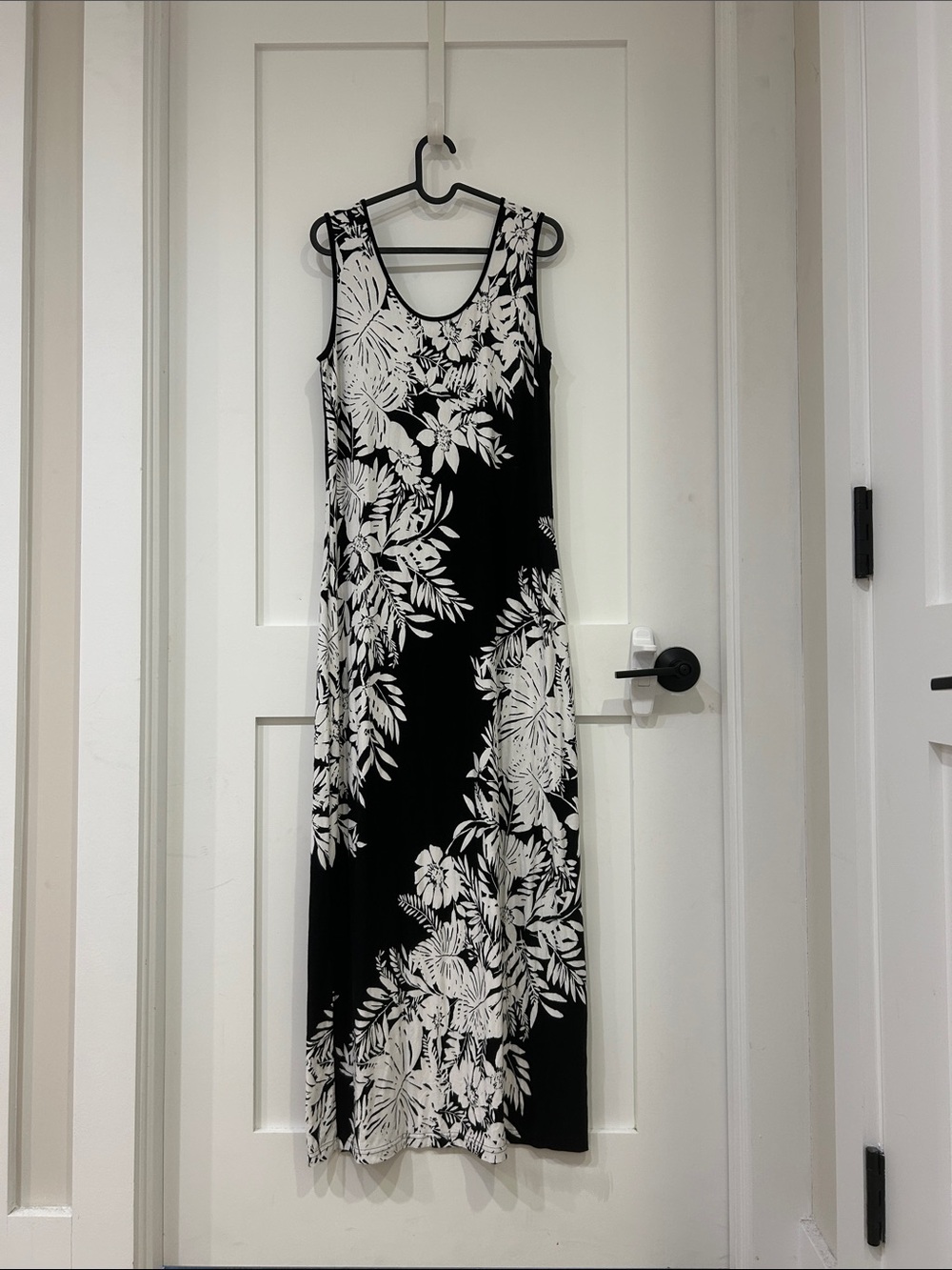 Mario Serrani Black and White Floral Maxi Dress